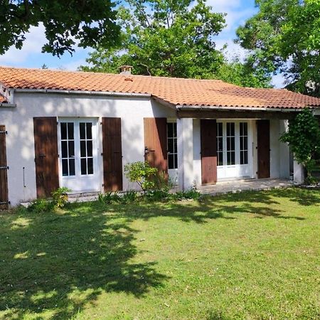 Maison A 8 Min A Pied De La Plage Avec Jardin Clos Et Ombrage Saint-Georges-d'Oleron Luaran gambar