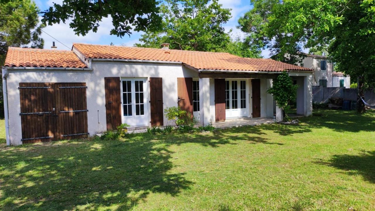 Maison A 8 Min A Pied De La Plage Avec Jardin Clos Et Ombrage Saint-Georges-d'Oleron Luaran gambar